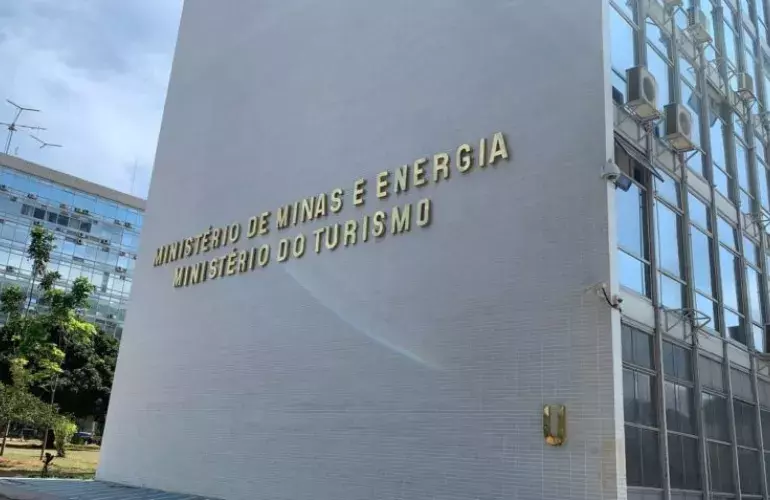 foto do prédio Concurso MME: últimas horas para realizar sua inscrição
